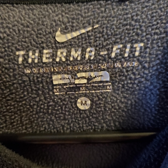 Nike Sweatshirt - Picture 4 of 4